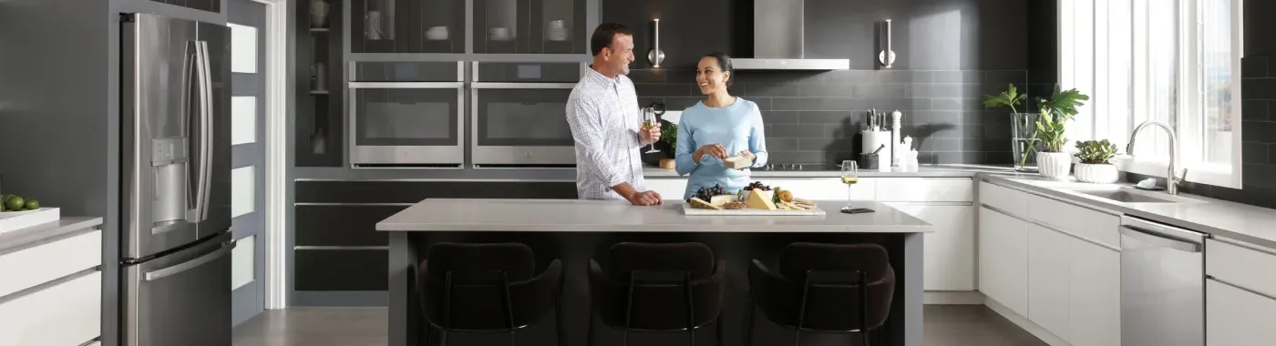 GE-counter-dept-refrigerator-in-kitchen-lifestyle